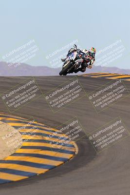 media/Dec-18-2022-SoCal Trackdays (Sun) [[8099a50955]]/Turns 9 and 10 Set 2 (1055am)/